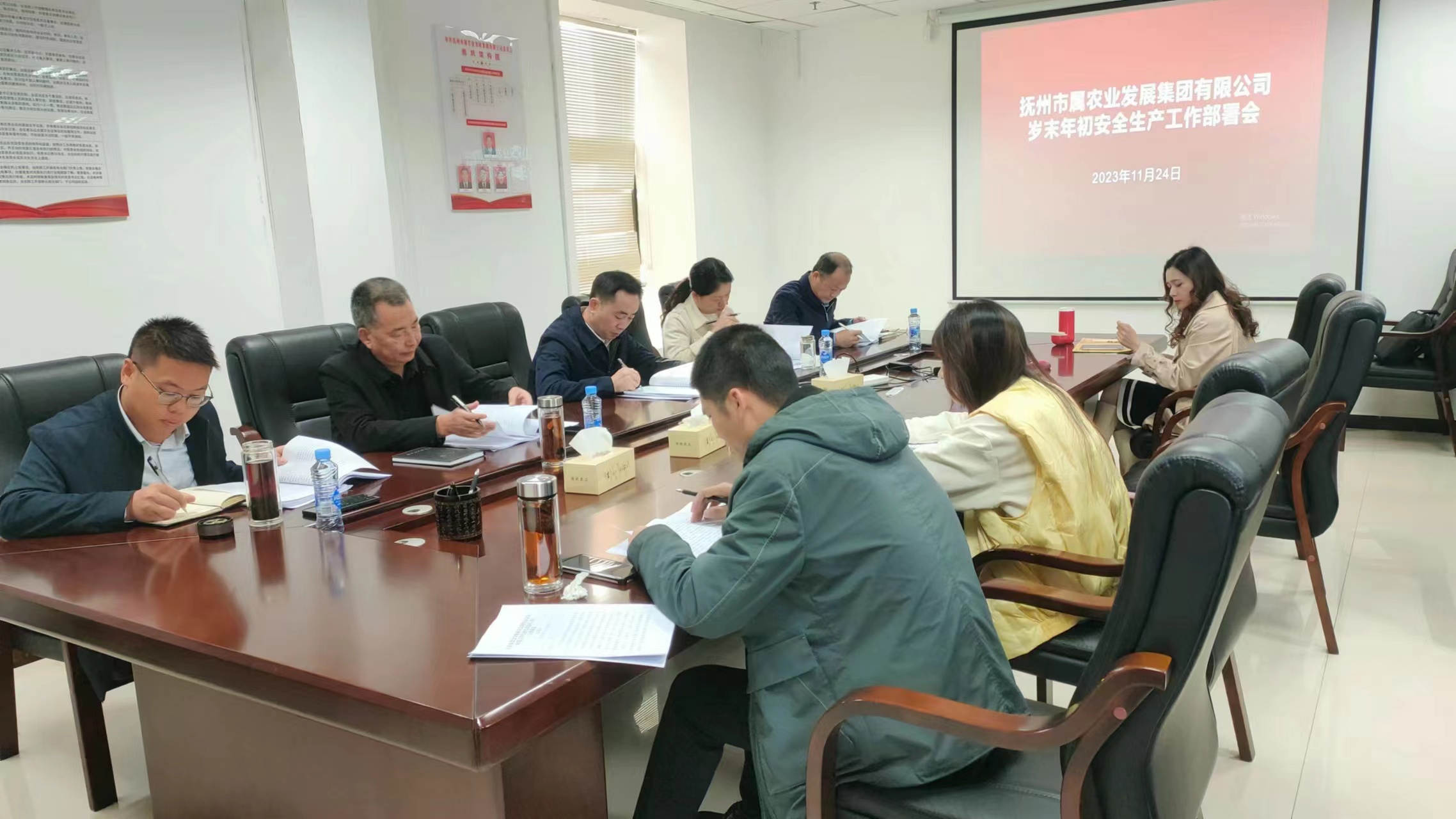 1700822020209005.jpg aa85bc2cf93ae8e1ec5c8b91863e37f.jpg