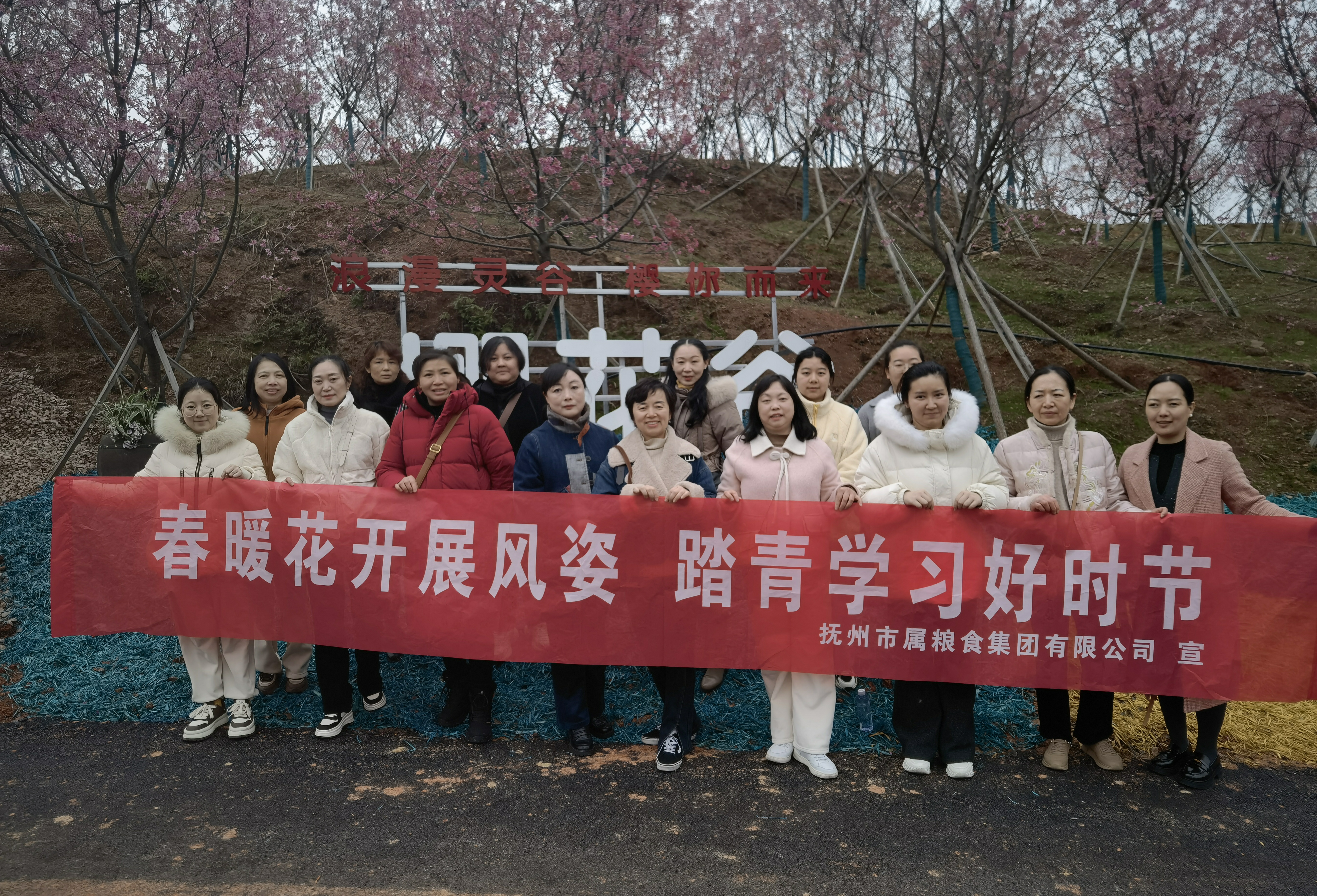 1741673076399808.jpg d31105403a03fbc10b1bb73f40d7cdc.jpg